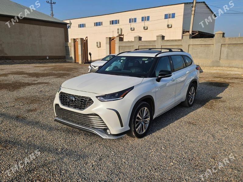 Toyota Highlander 2021 - 590 000 TMT - Мары - img 1