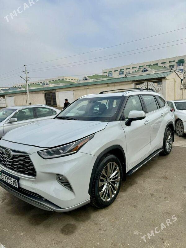 Toyota Highlander 2022 - 615 000 TMT - Туркменабат - img 1