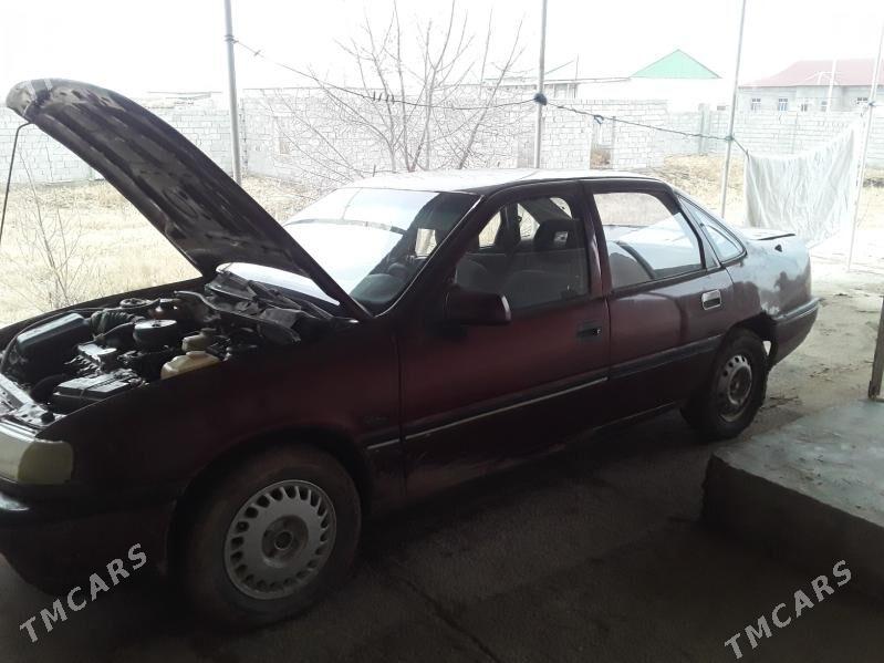 Opel Vectra 1989 - 10 000 TMT - Дашогуз - img 1