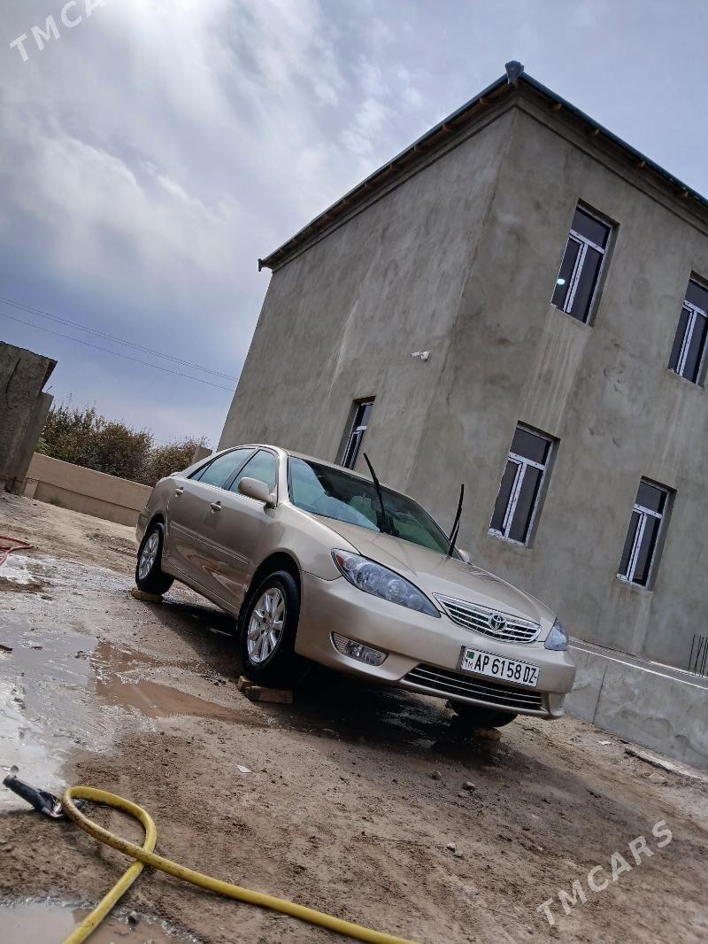 Toyota Camry 2005 - 200 000 TMT - Кёнеургенч - img 1