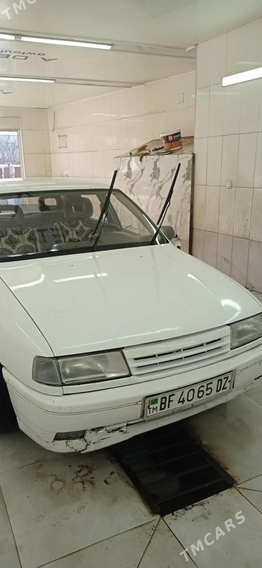 Opel Vectra 1992 - 33 000 TMT - Дашогуз - img 1