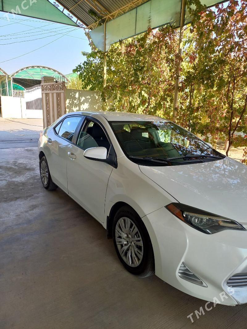 Toyota Corolla 2019 - 210 000 TMT - Бузмеин - img 1
