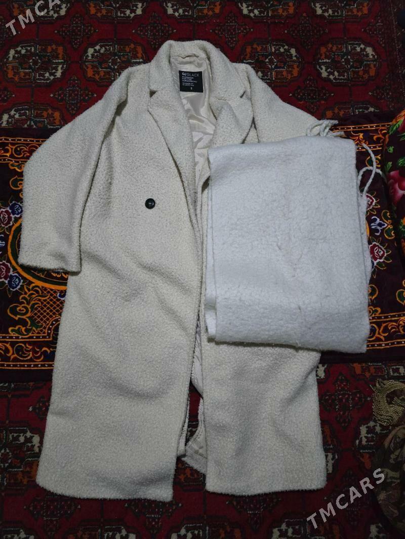 пальто с шарфом - Дашогуз - img 1