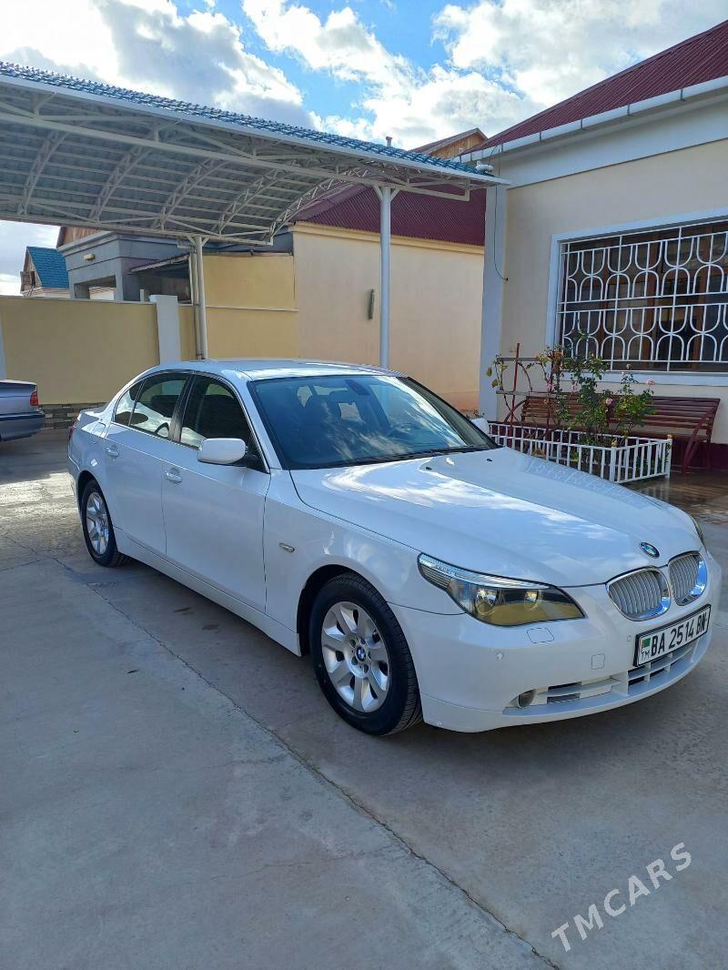 BMW E60 2004 - 200 000 TMT - Balkanabat - img 1