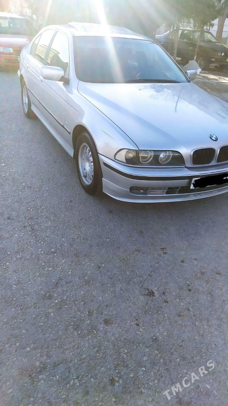 BMW 525 1999 - 120 000 TMT - Балканабат - img 1
