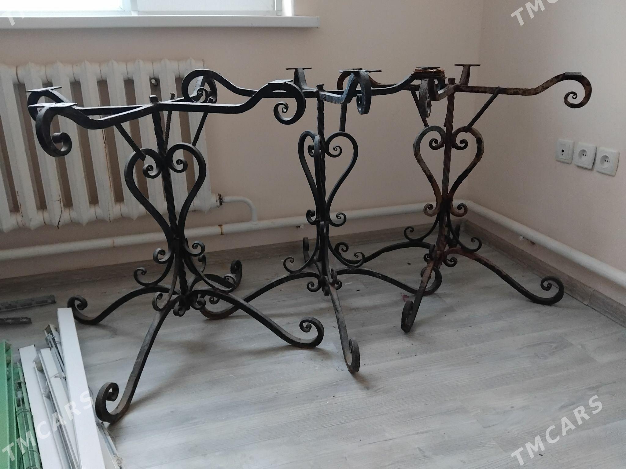 stolun̈ demirden aÿagy - Ашхабад - img 1