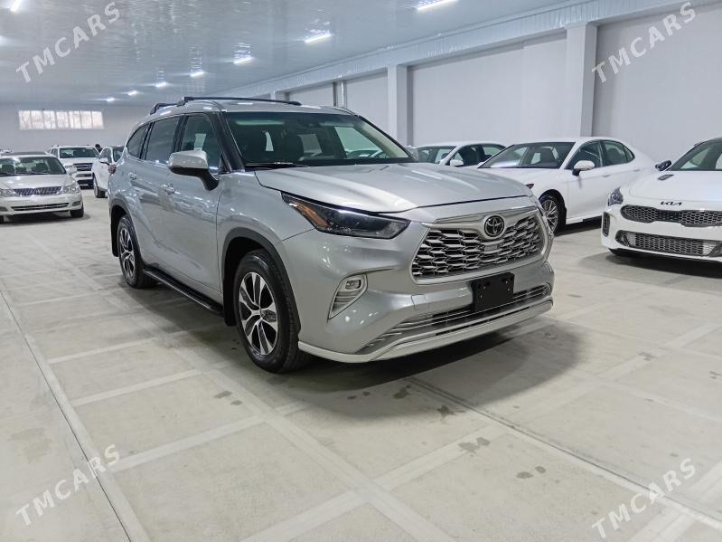 Toyota Highlander 2021 - 520 000 TMT - Мары - img 1