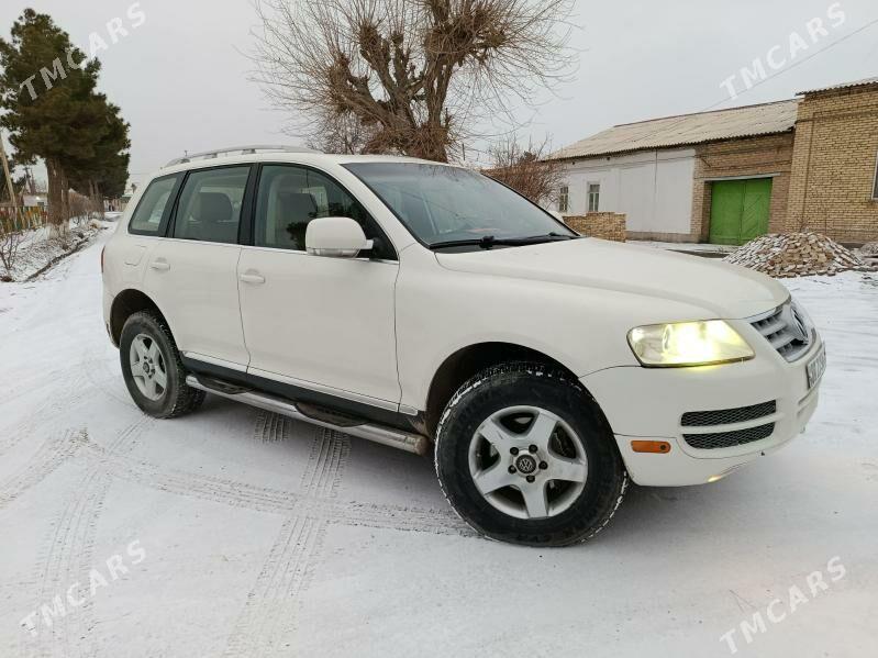 Volkswagen Touareg 2004 - 100 000 TMT - Туркменабат - img 1
