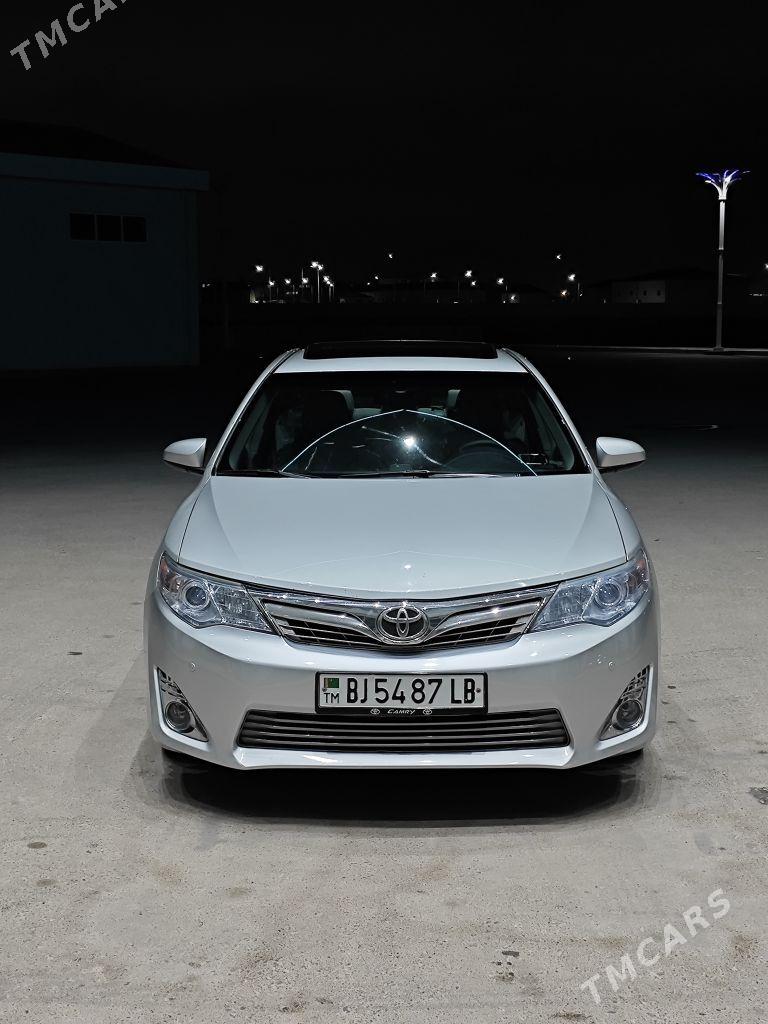 Toyota Camry 2013 - 255 000 TMT - Туркменабат - img 1