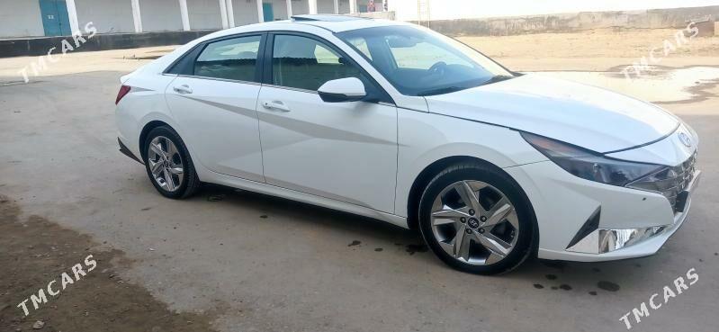 Hyundai Elantra 2021 - 250 000 TMT - Мары - img 1