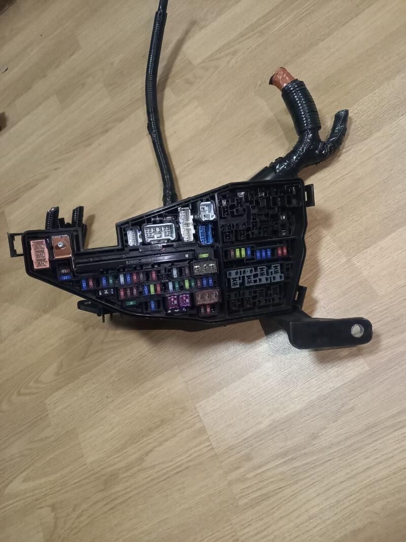 Highlander rele 2021ý 2 700 TMT - Aşgabat - img 1