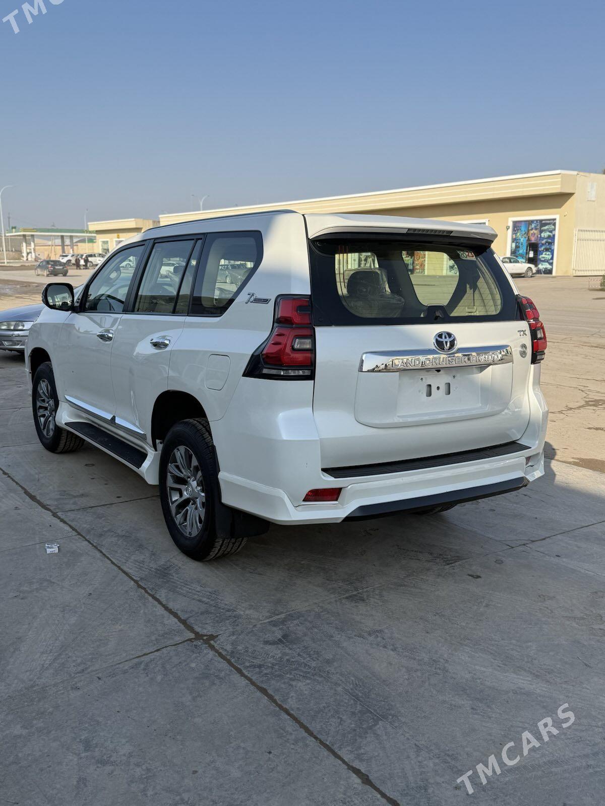 Toyota Land Cruiser Prado 2023 - 848 000 TMT - Мары - img 1