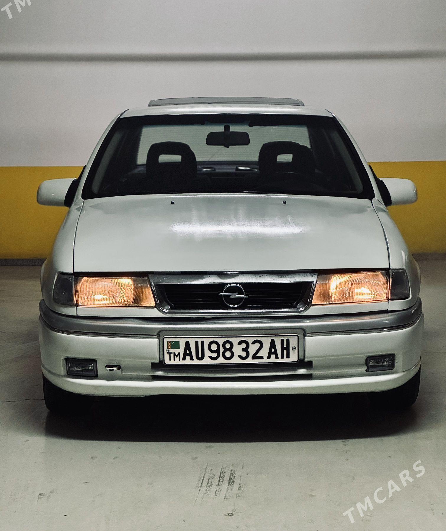 Opel Vectra 1994 - 49 500 TMT - Кака - img 1