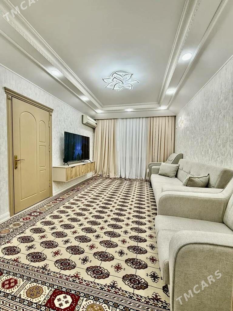 10 мкр 3/2 этаж 4в3 - 10 mkr - img 1