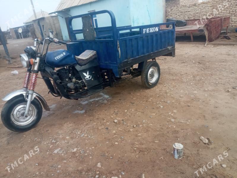 Fekon FK200-14G 2015 - 15 200 TMT - Бабадайхан - img 1