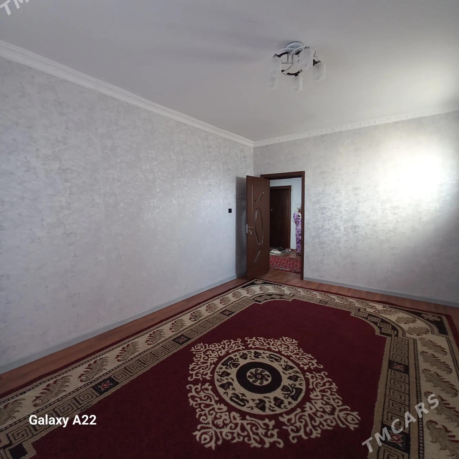 Arenda: Mir 3, 2 komnat - Parahat 3 - img 1