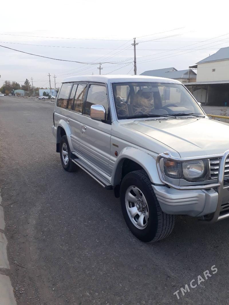 Mitsubishi Pajero 1994 - 65 000 TMT - Серахс - img 1