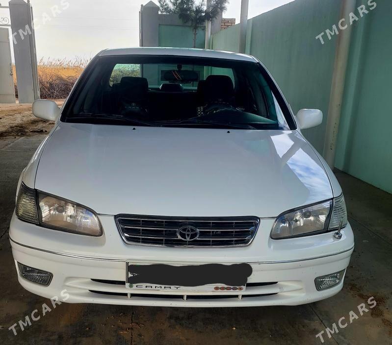 Toyota Camry 2000 - 144 000 TMT - Mary - img 1