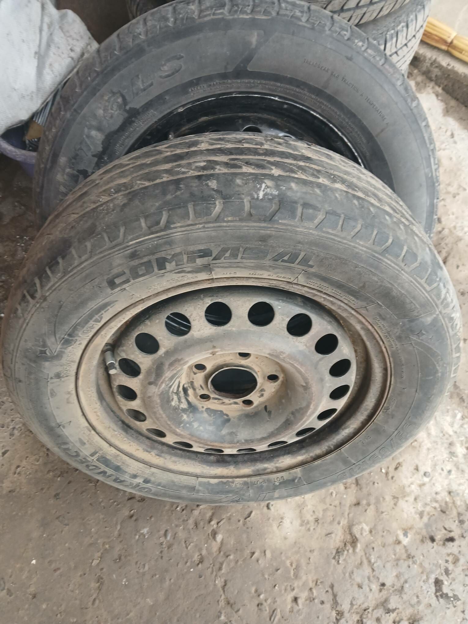 15 lik 5 desik 2 sani bar 500 TMT - Daşoguz - img 1