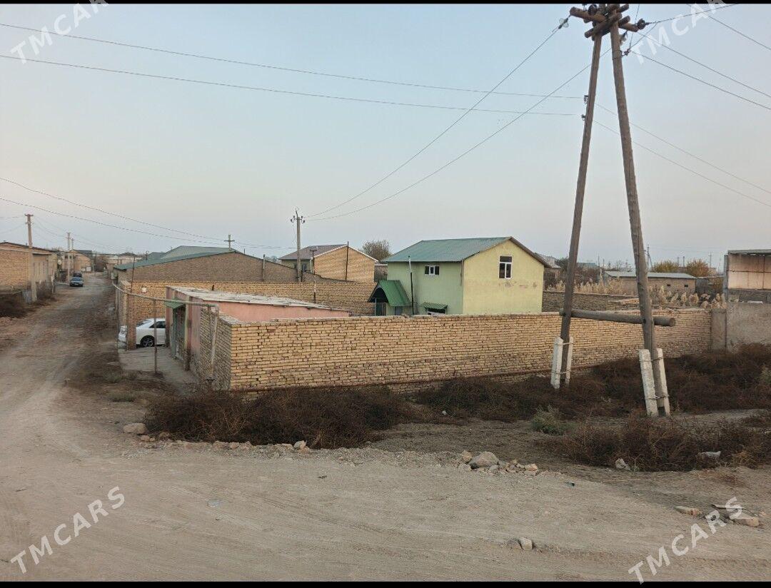 Berzen kanal daça za most - Туркменабат - img 1