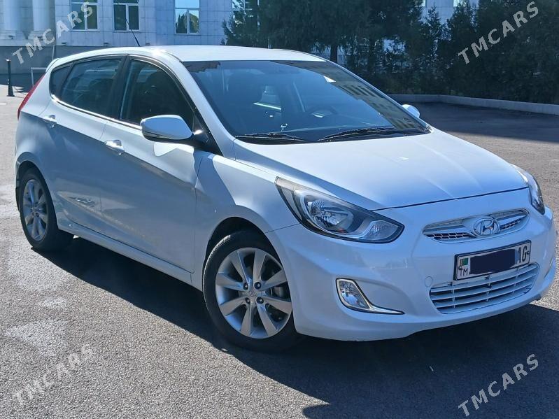 Hyundai Accent 2014 - 180 000 TMT - ул. Подвойского (Битарап Туркменистан шаёлы) - img 1