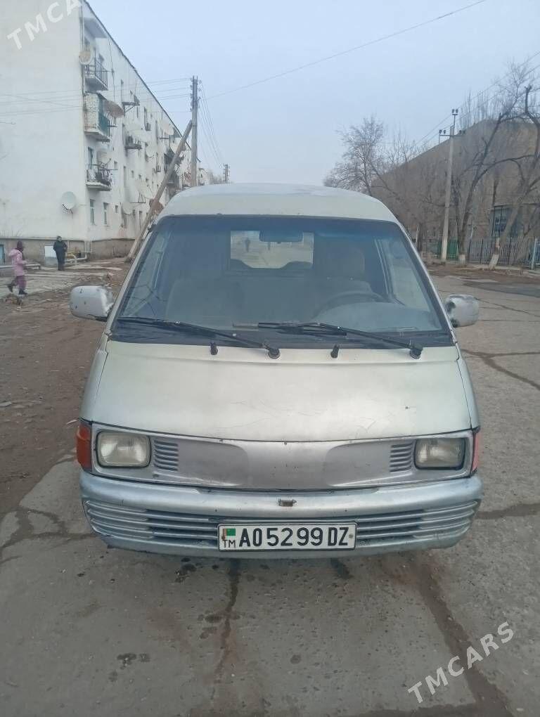 Toyota Town Ace 1996 - 35 000 TMT - Шабатский этрап - img 1