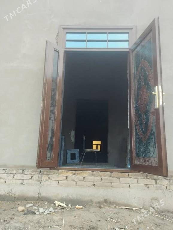 yulduz magazin tarapda - Шабатский этрап - img 1