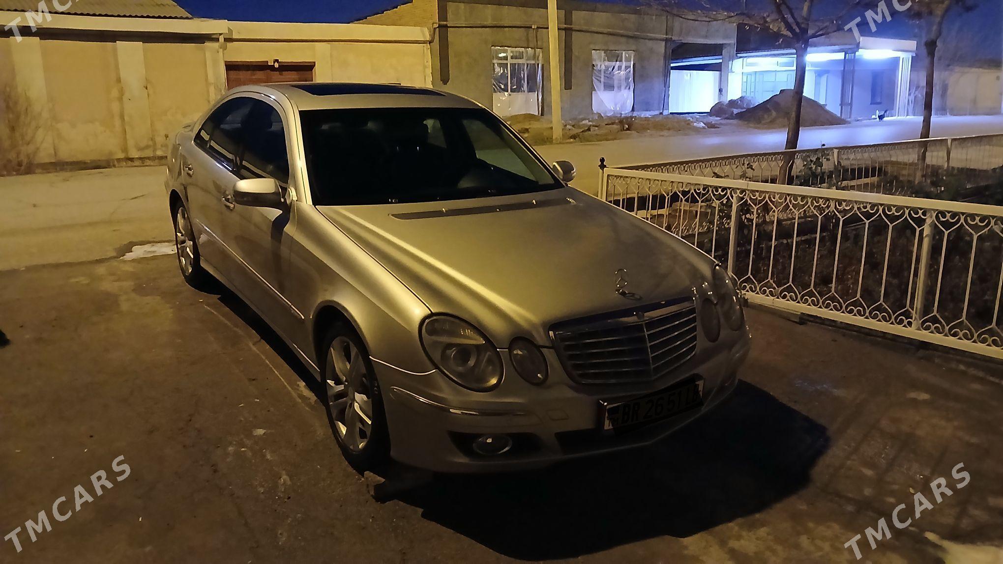 Mercedes-Benz E320 2003 - 190 000 TMT - Türkmenabat - img 1