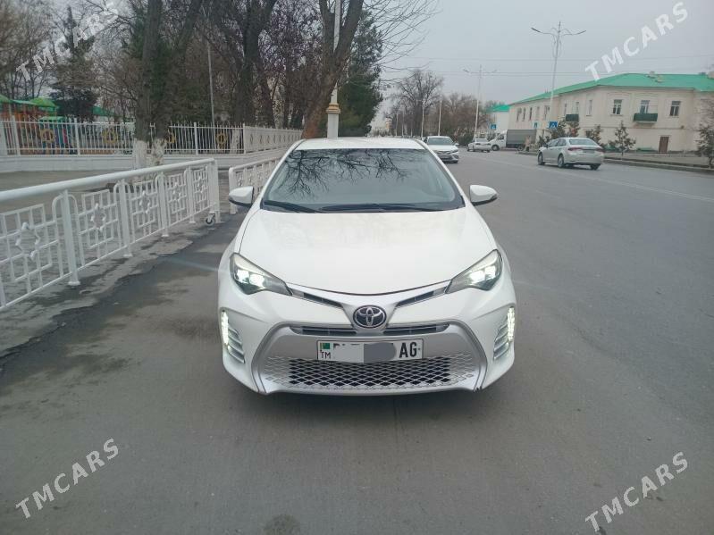 Toyota Corolla 2018 - 220 000 TMT - Aşgabat - img 1