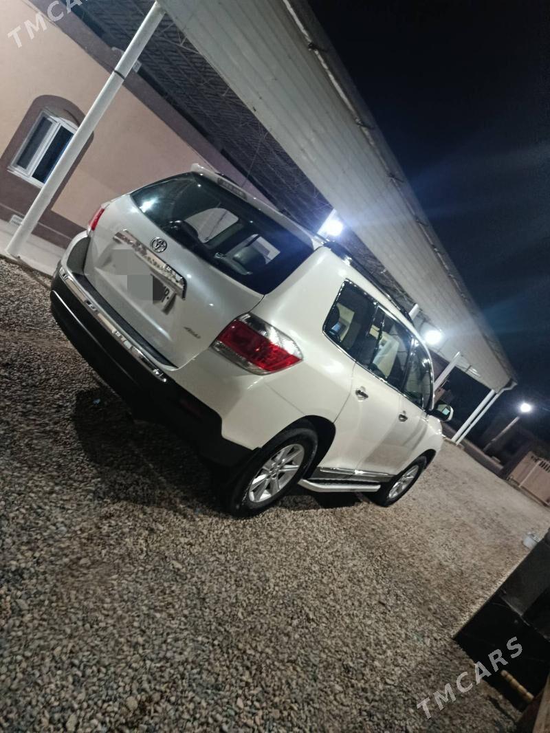 Toyota Highlander 2012 - 350 000 TMT - Сакарчага - img 1