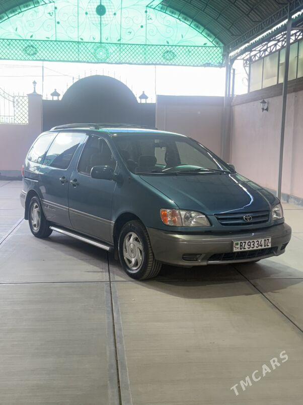Toyota Sienna 2002 - 185 000 TMT - Gubadag - img 1