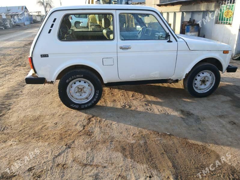 Lada Niva 2007 - 25 000 TMT - Ýaşlyk - img 1