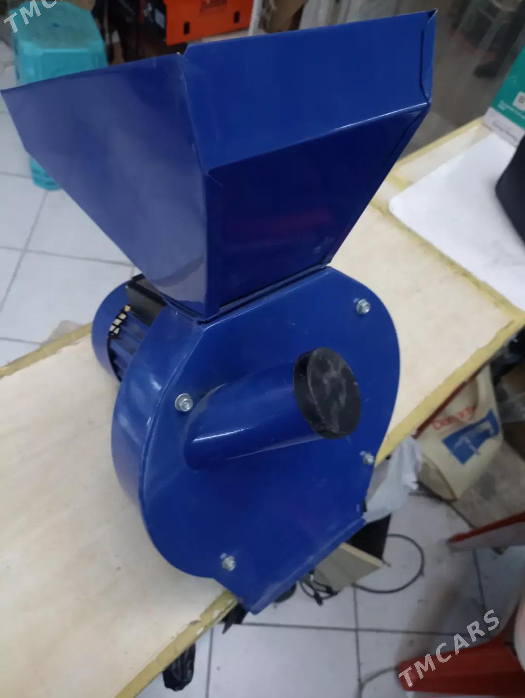 däne üweýän degirmen - Aşgabat - img 1