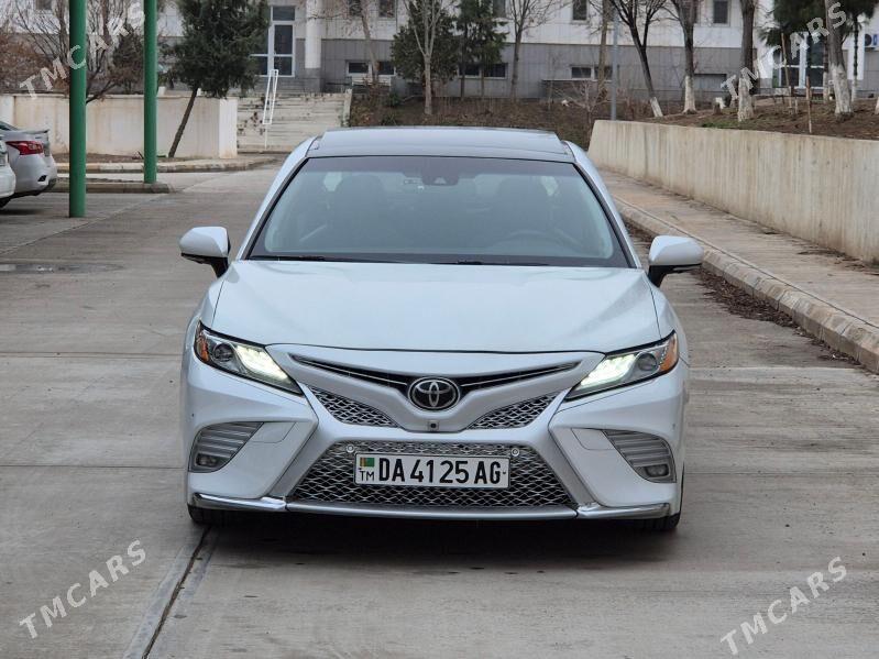 Toyota Camry 2018 - 438 000 TMT - Ашхабад - img 1