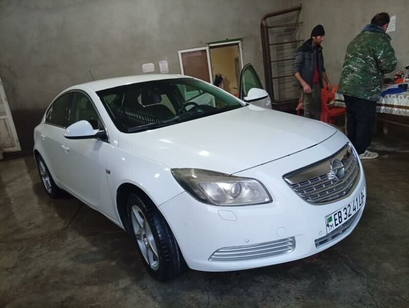 Opel Insignia 2011 - 115 000 TMT - Çärjew - img 1