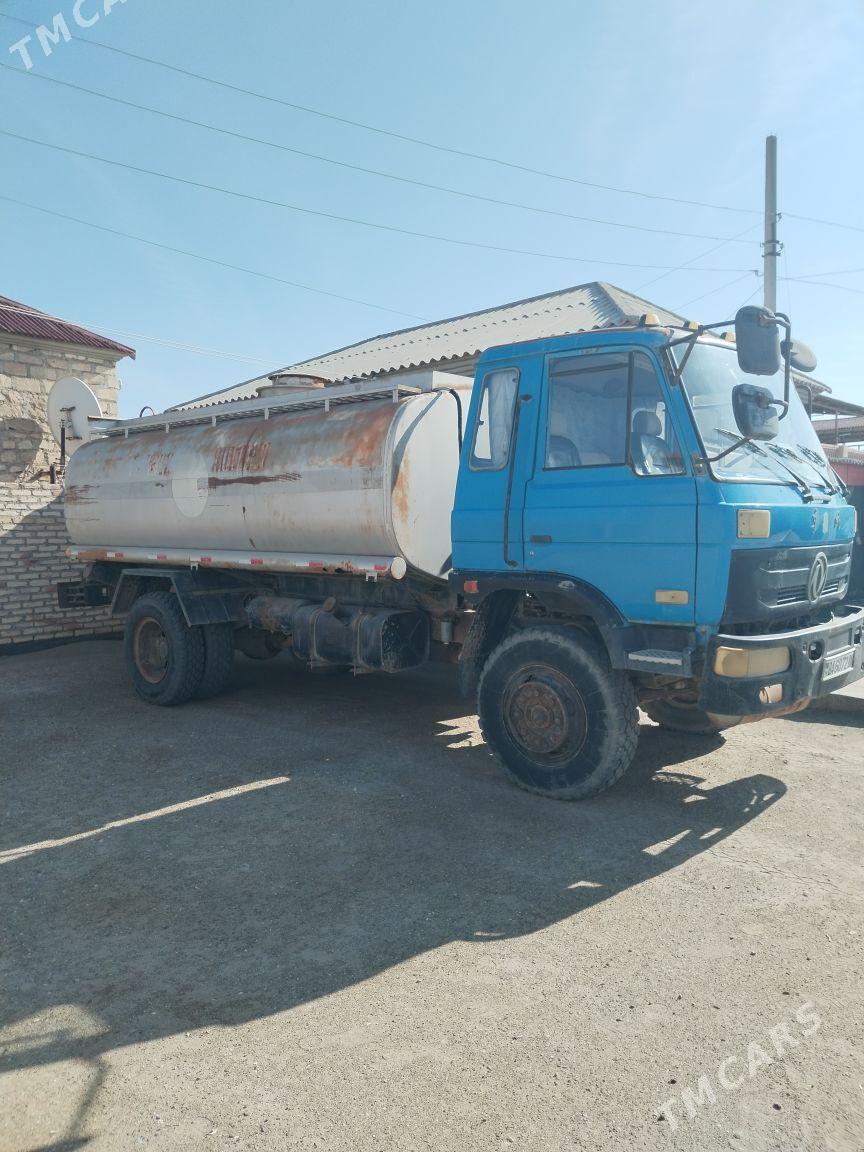 Dongfeng 370 2012 - 165 000 TMT - Гумдаг - img 1