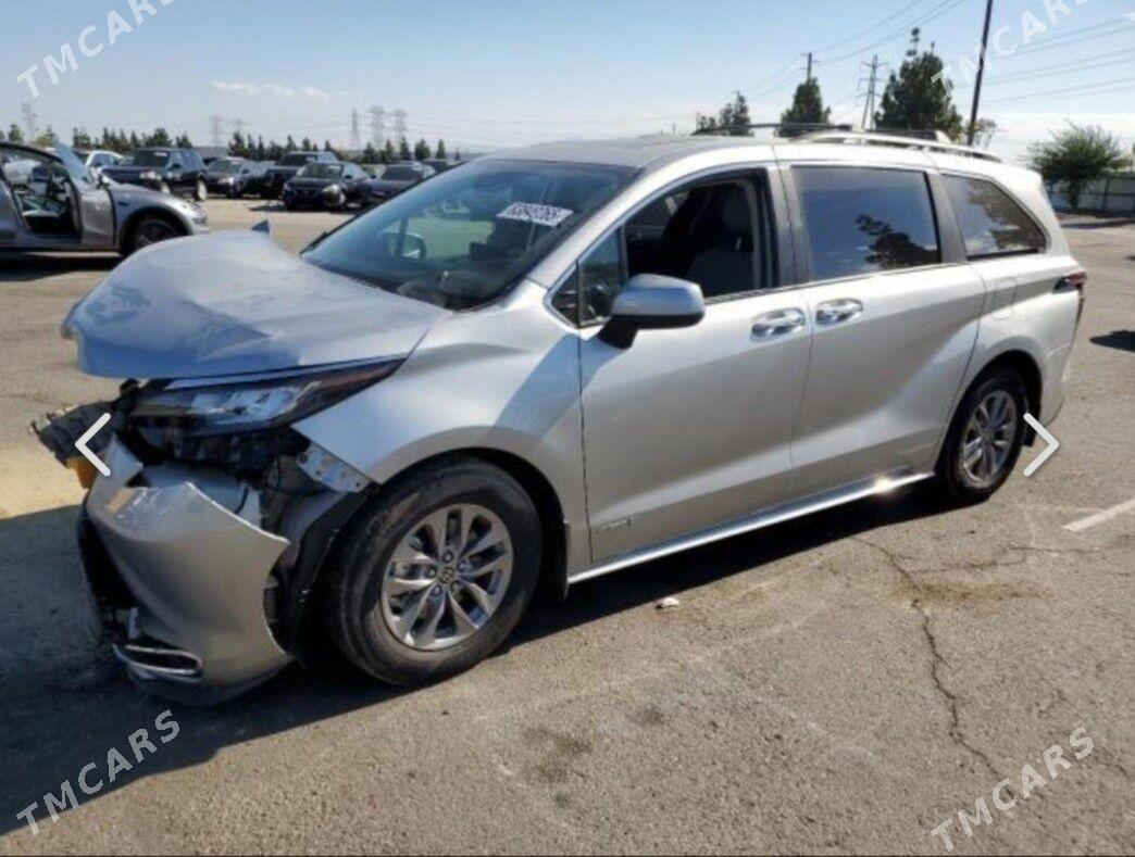 Toyota Sienna 2021 - 340 000 TMT - Ашхабад - img 1