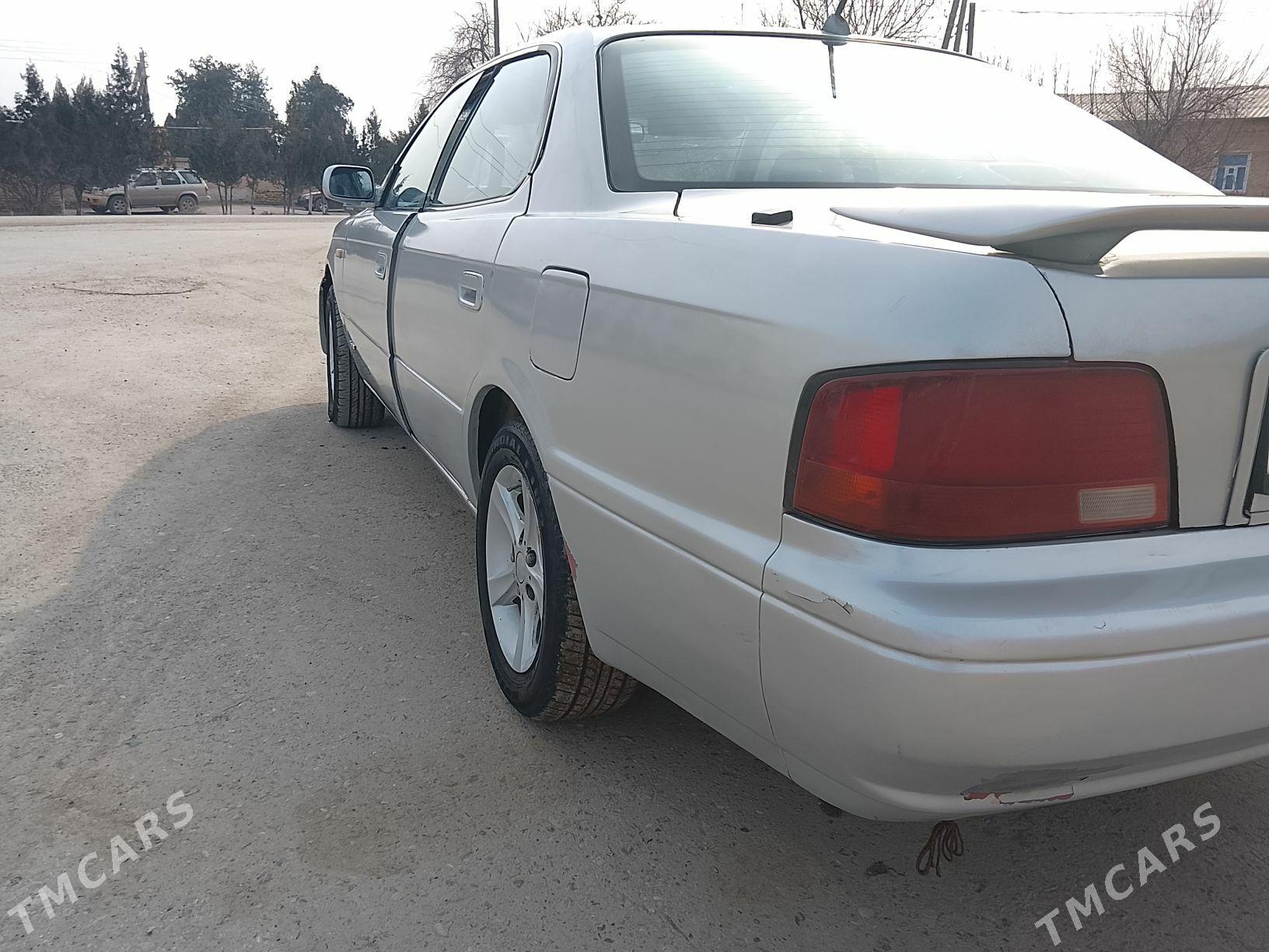 Toyota Vista 1995 - 35 000 TMT - Керки - img 1