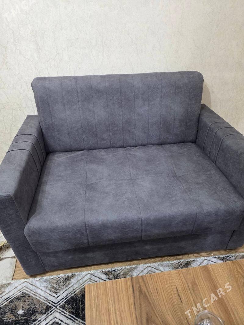 Diwan kreslo - 30 mkr - img 1