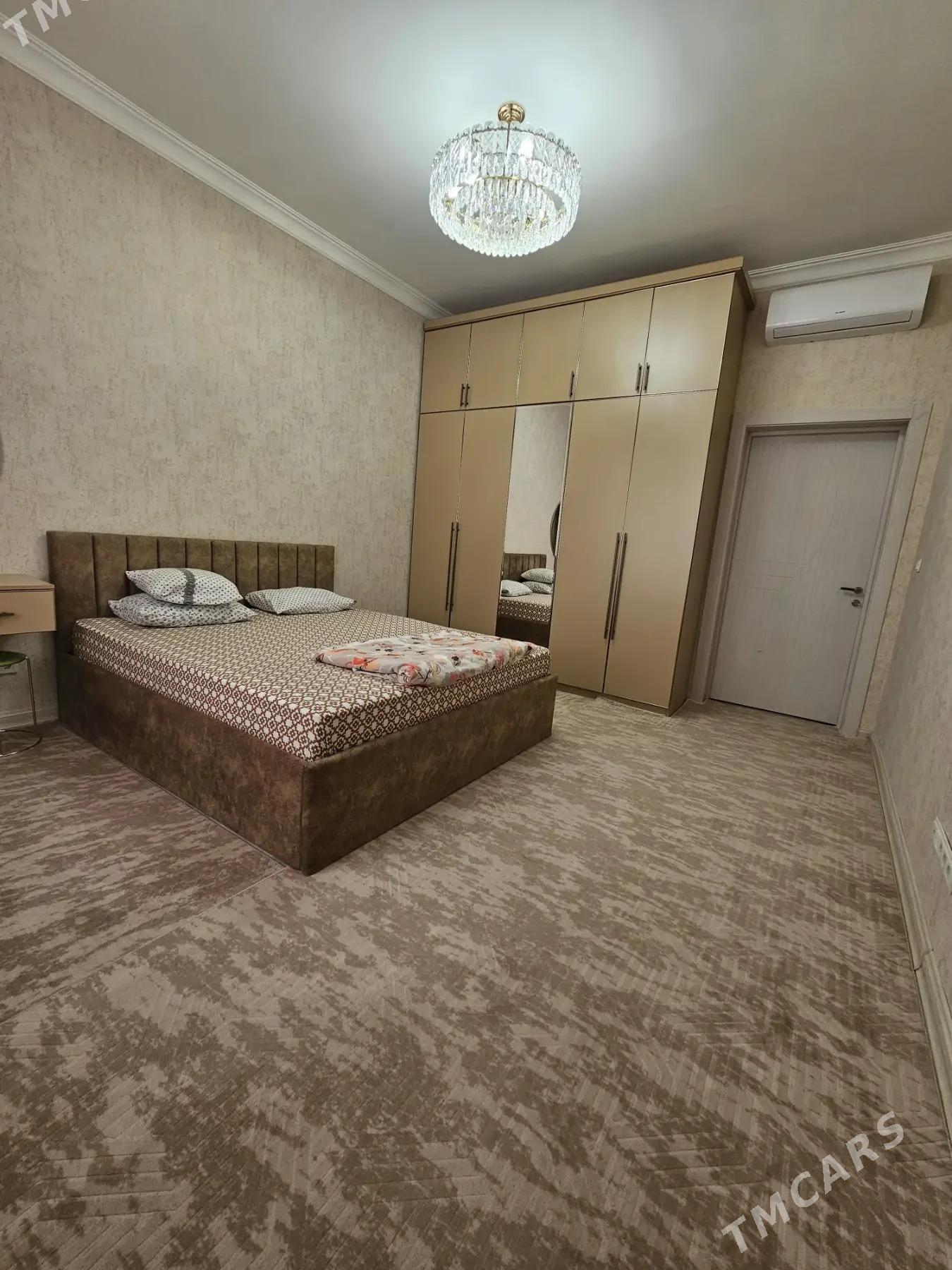 Gurtly poluelitka 4 kom satlyk - Гуртли - img 1