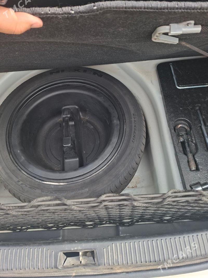 Lexus ES 330 2004 - 240 000 TMT - Çärjew - img 1