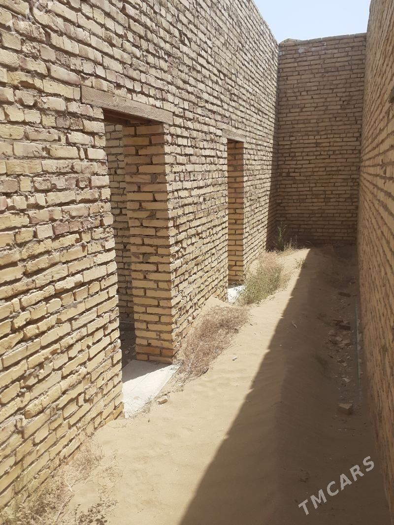 чол меллек вакзал йол саят - Саят - img 1