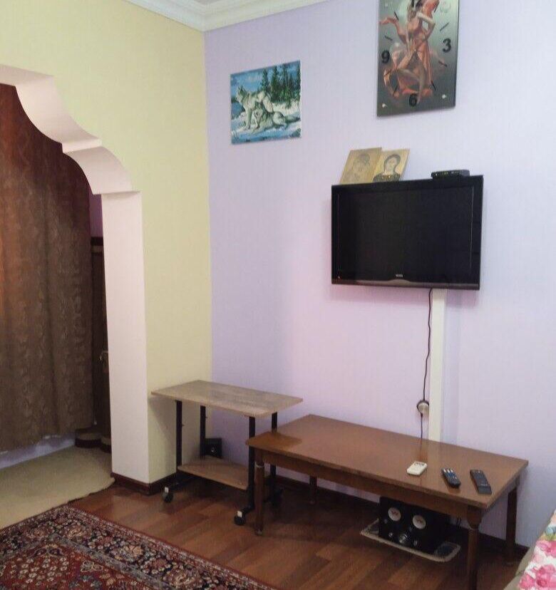 2 этаж 1 ком 32м2 все остается - 8 mkr - img 1