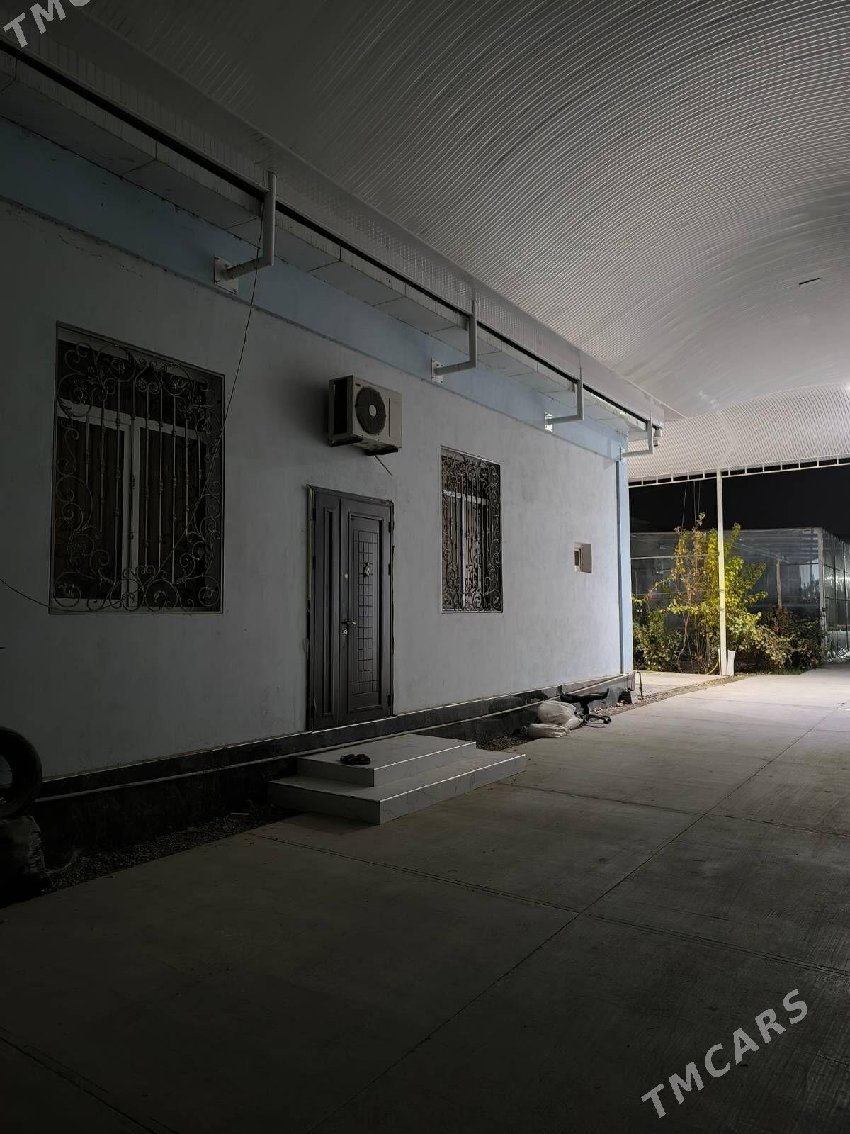 Arenda Jay Garadamak Howly - Garadamak - img 1