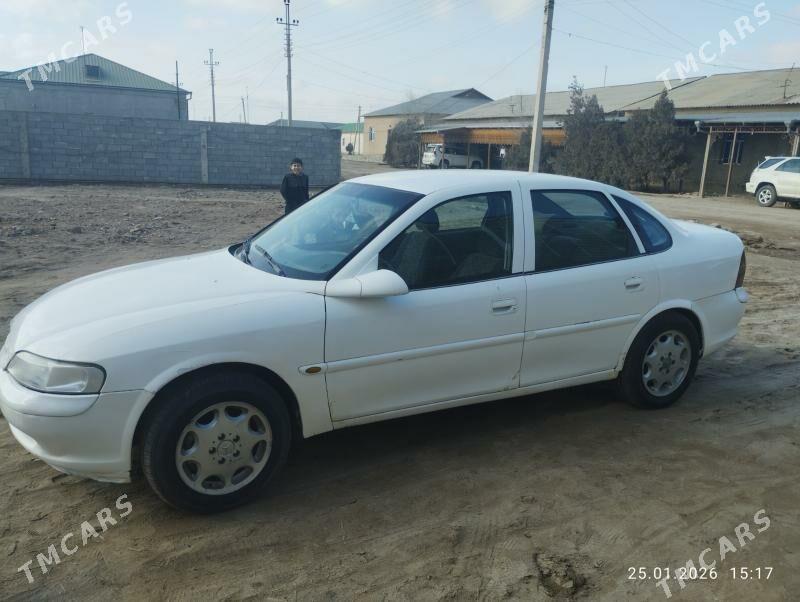 Opel Vectra 1998 - 33 000 TMT - Gurbansoltan Eje - img 1
