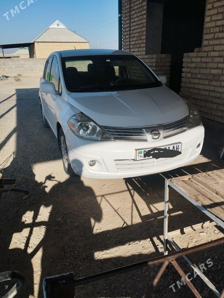 Nissan Versa 2012 - 120 000 TMT - Кака - img 1