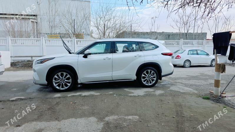 Toyota Highlander 2021 - 690 000 TMT - Ашхабад - img 1