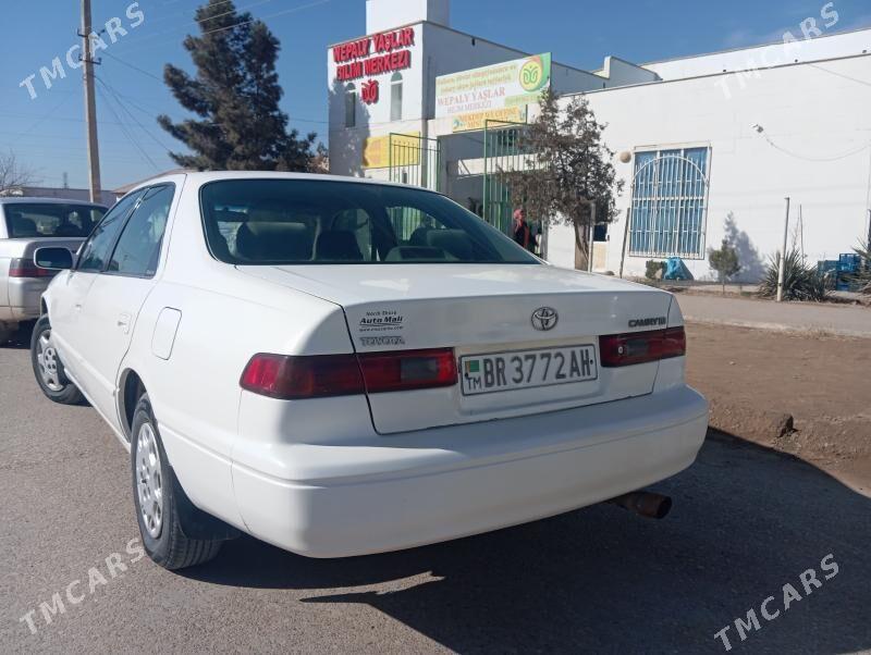 Toyota Camry 1998 - 140 000 TMT - Бабадайхан - img 1