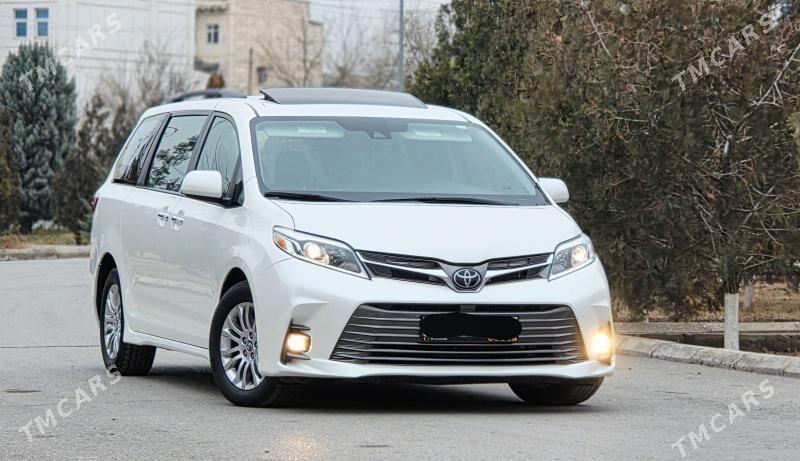 Toyota Sienna 2019 - 510 000 TMT - Daşoguz - img 1