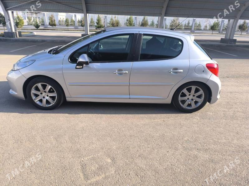 Peugeot 607 2009 - 95 000 TMT - Гёкдепе - img 1
